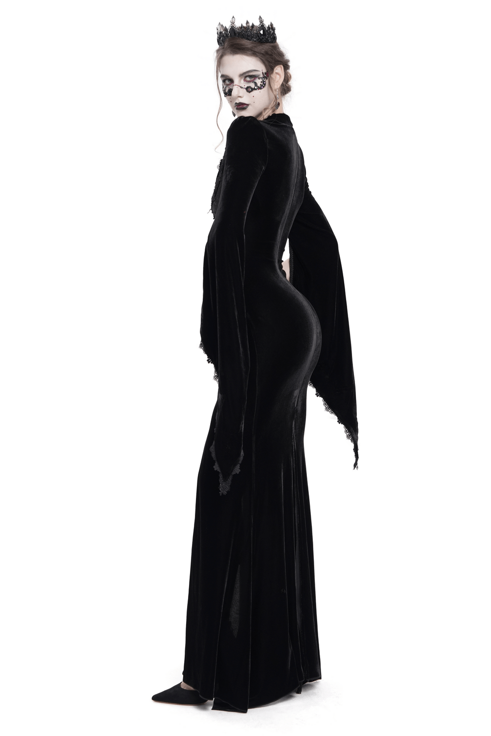 Elegant gothic black velvet long dress with flared sleeves, perfect for evening events or cosplay.