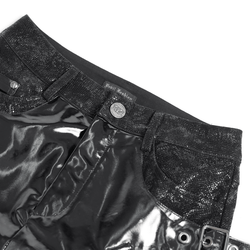 Schwarzer Gothic-Minirock aus Vinyl mit Schnallenriemen für Damen