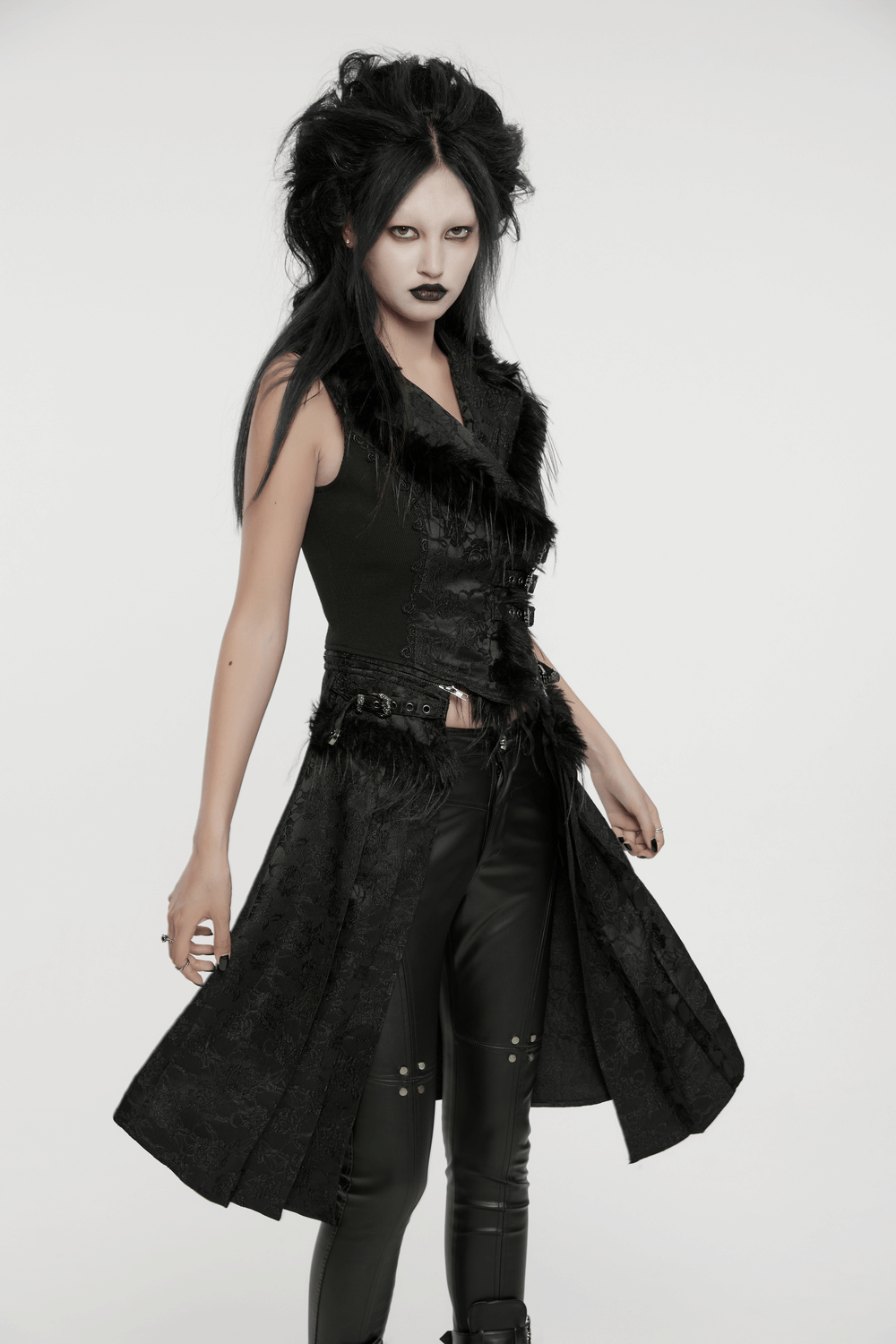 Gothic detachable jacquard vest with fleece accents, showcasing elegant and versatile design on a stylish model.