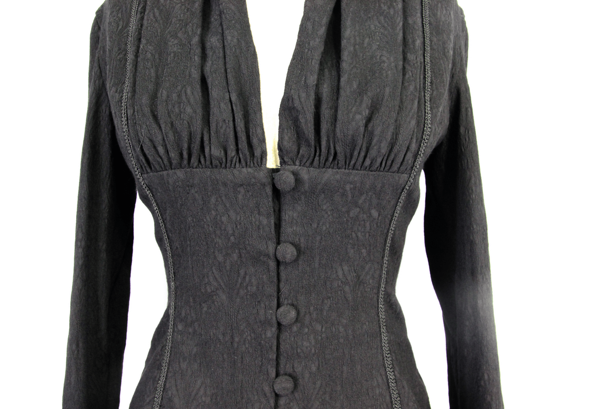 Gothic elegant black deep V shirt for women with vintage long sleeves and lace details.