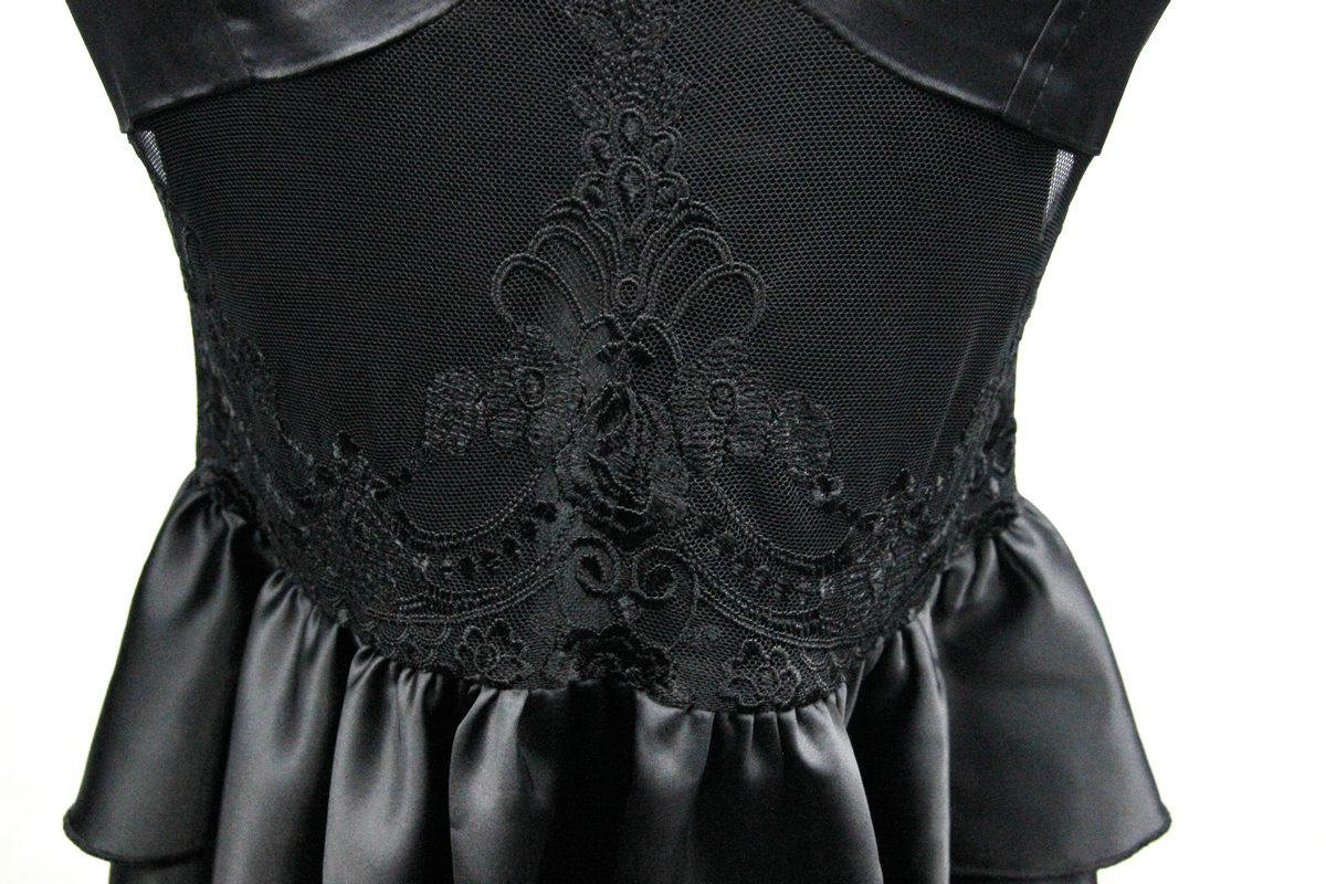 Gothic Fishtail Skirt With Ruffle Hem / Elegant Half Length Skirt with Lacing Back - HARD'N'HEAVY