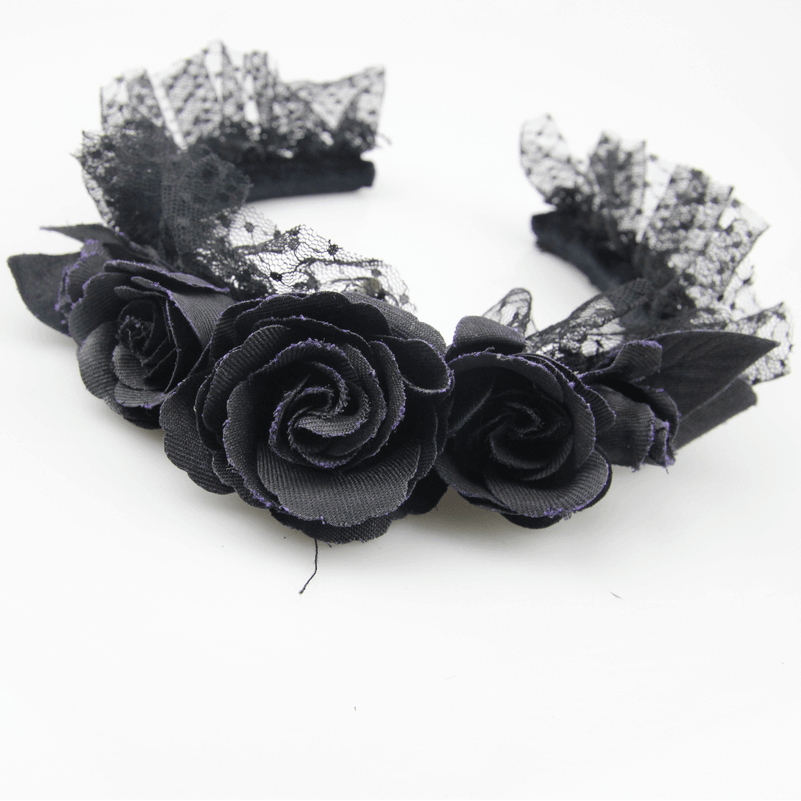 Elegant women's gothic hair wreath with black roses and lace for stylish floral accessorizing.