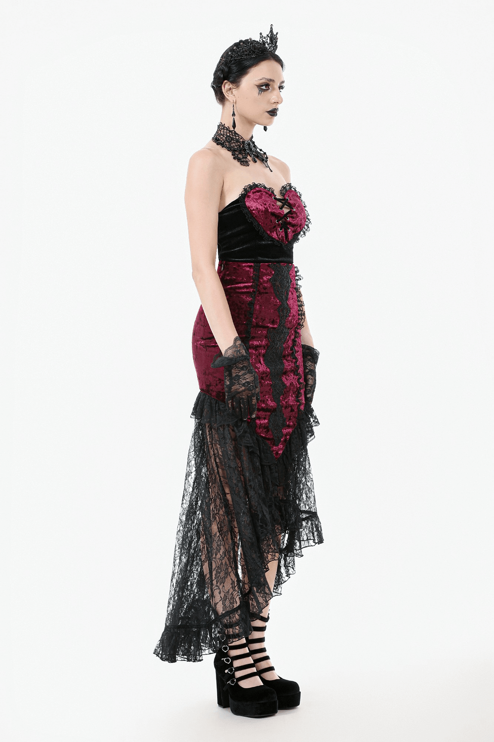 Gothic lace high-low skirt with velvet brocade, perfect for vampire cosplay and alternative fashion.