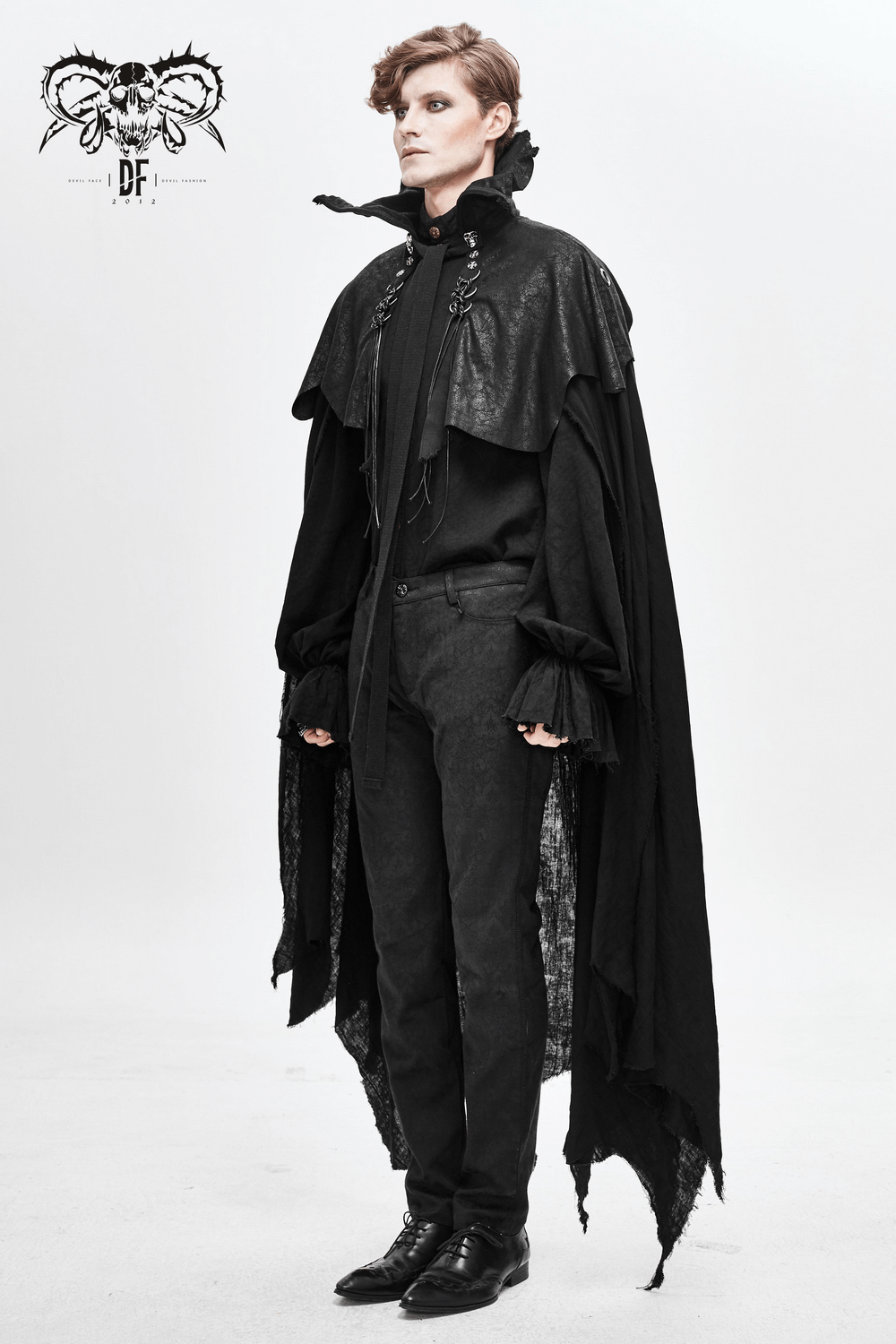 Stylish Gothic long black cloak with stand-up collar, perfect for men's evening wear and Halloween costumes.