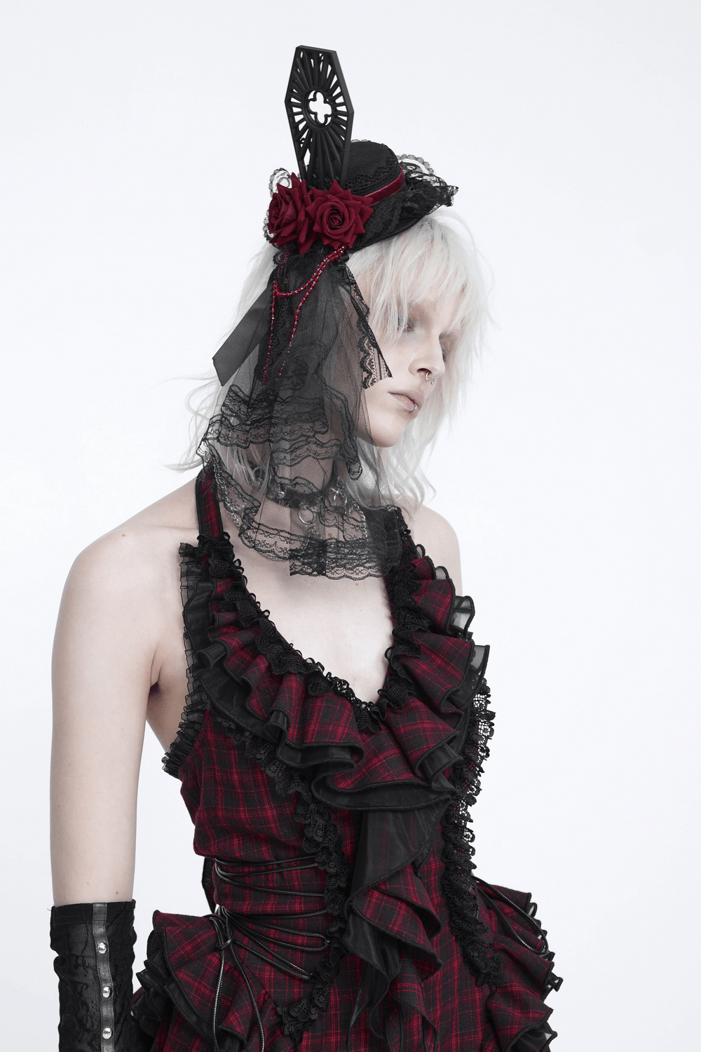 Gothic Mini Top Hat Fascinator with Lace Veil and Roses