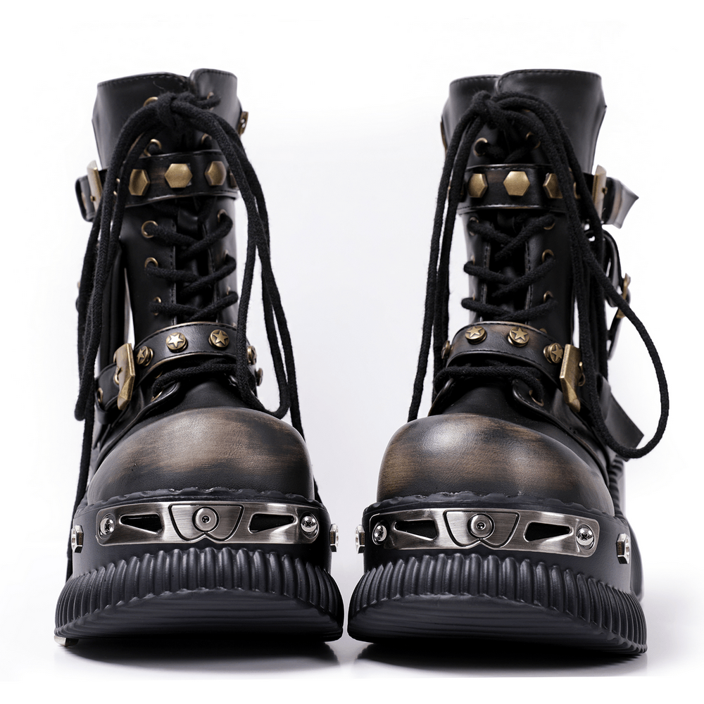 Braune Plateau-Sneaker aus Wildleder mit Sternprägung