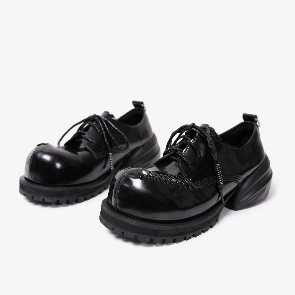 Zapatos derby góticos de plataforma para mujer con suelas dentadas