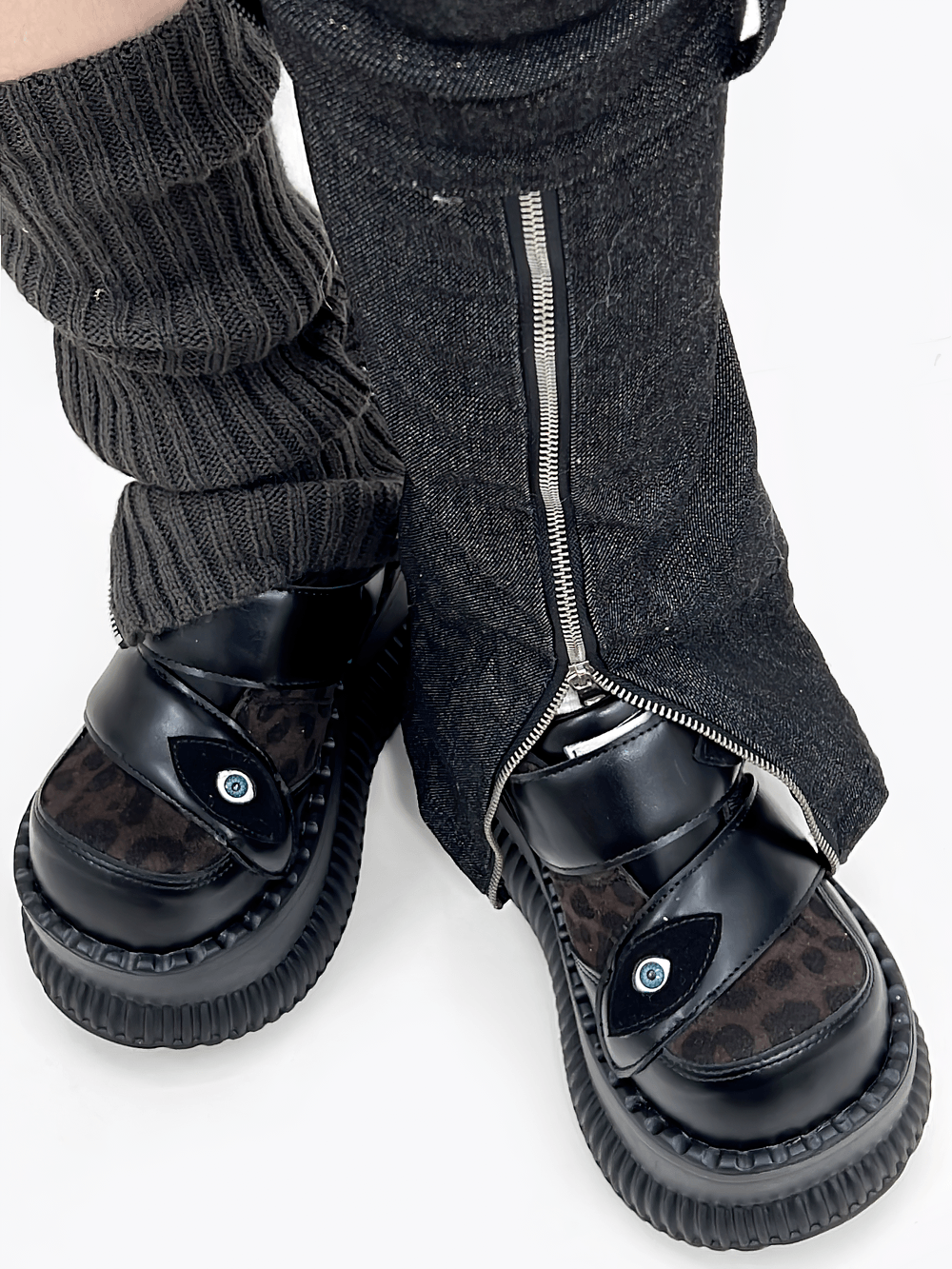 Gothic-Plateau-Loafer mit Leoparden-Mikrofaser-Detail