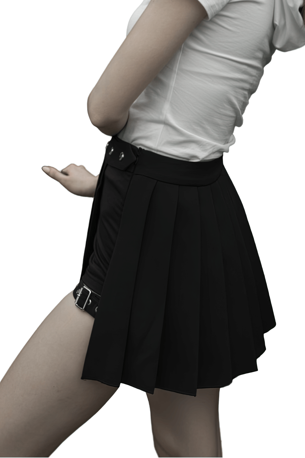 Gothic Punk mini skirt with pleats and edgy buckle detail for a Harajuku-inspired look.