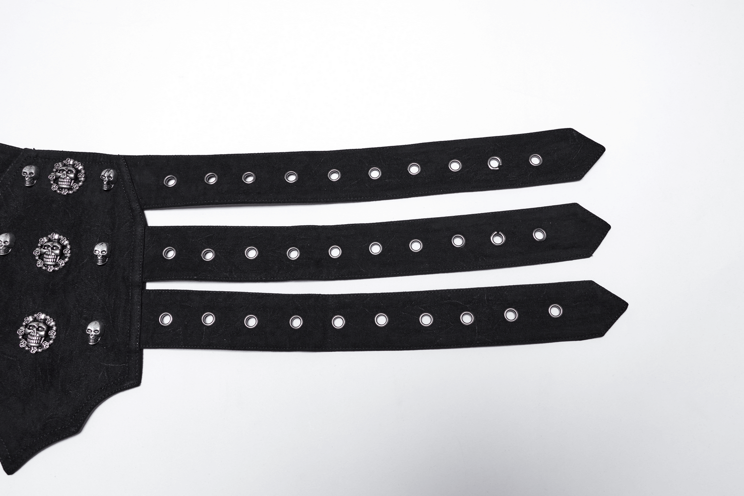 Gothic triple-row punk belt showing adjustable straps and bold skull studs for a daring style upgrade.