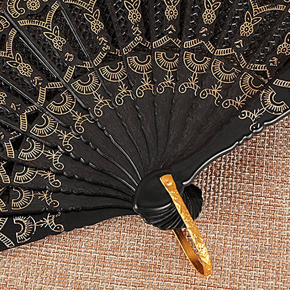 Elegante abanico plegable gótico vintage de encaje y lentejuelas