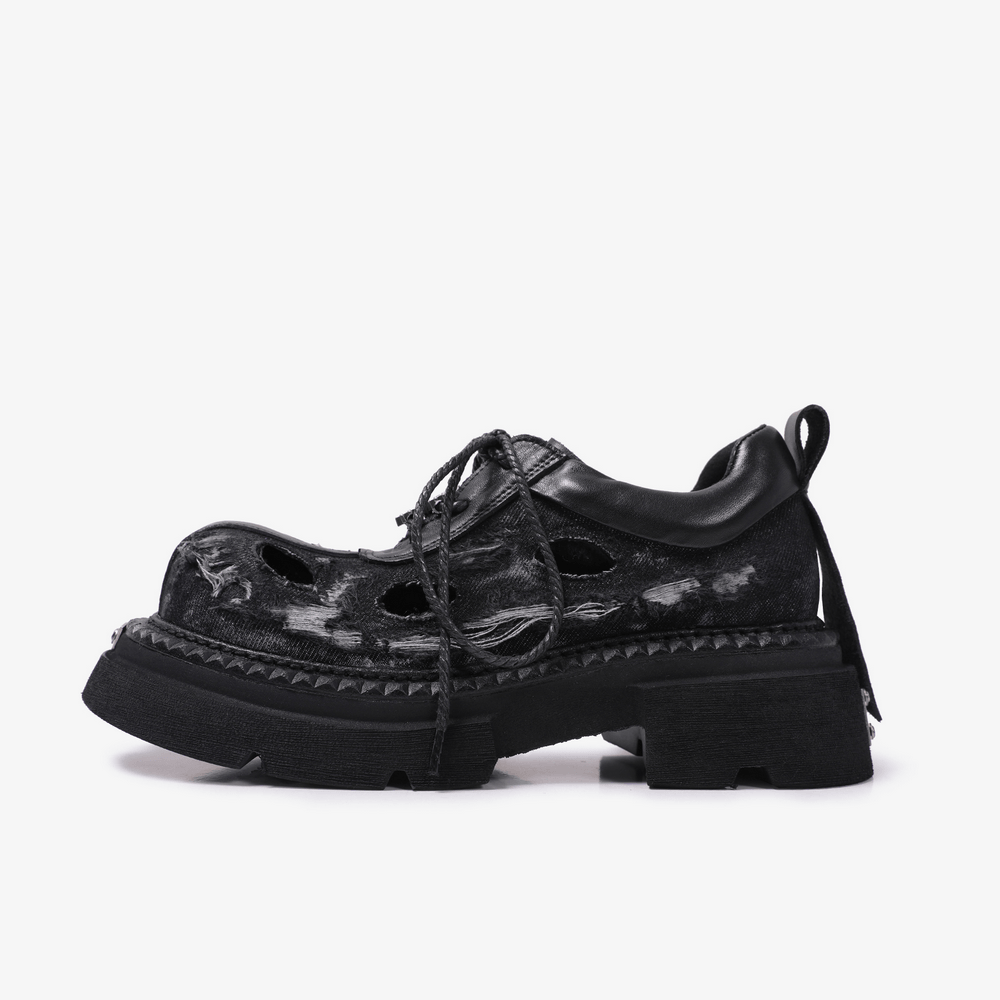 Grunge Cutout Derby Shoes with Chunky Lug Soles