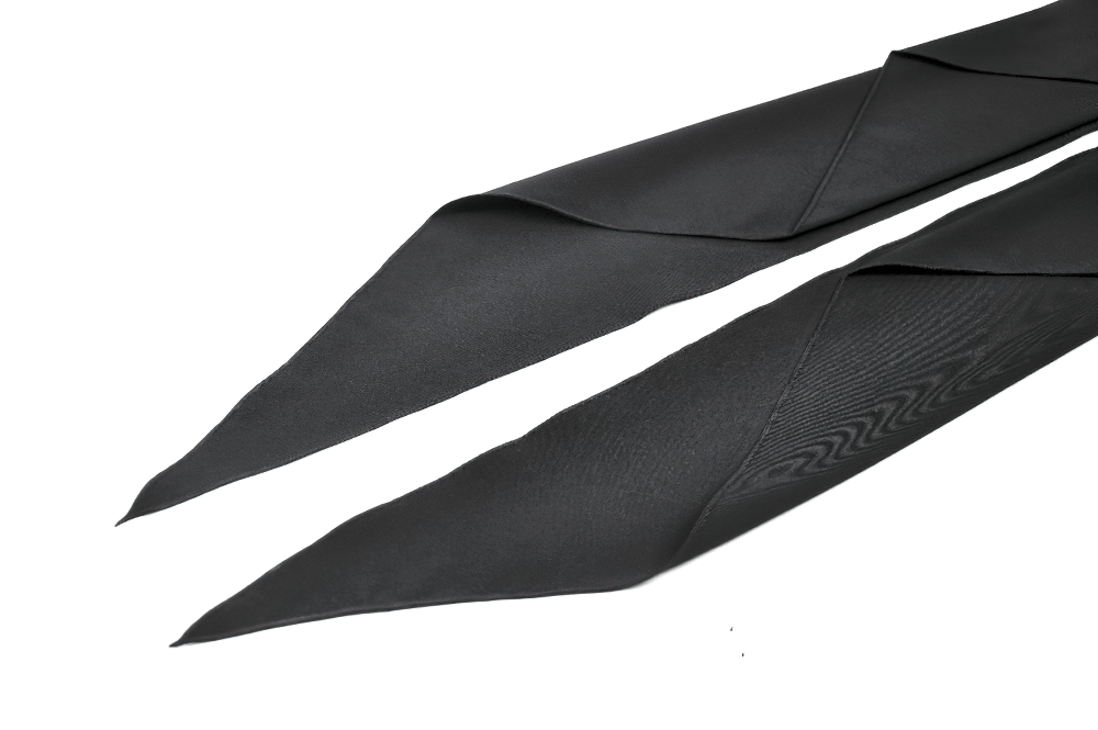 Spitzenbesetzter, geschichteter schwarzer Tüllrock mit Schleifendetail