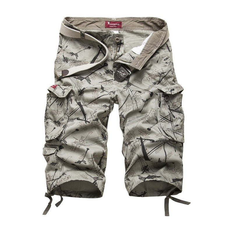 Men's cargo cotton shorts in camouflage print featuring multiple pockets for casual outdoor style.