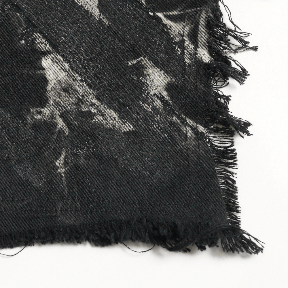 Herrenrock im Punk-Stil mit asymmetrischem Saum und Used-Look