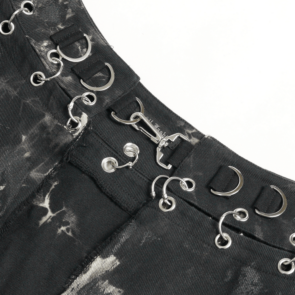 Herrenrock im Punk-Stil mit asymmetrischem Saum und Used-Look