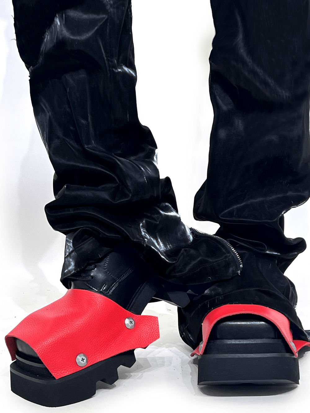 Zapatos góticos de hombre con cordones, suela dentada resistente y superposición