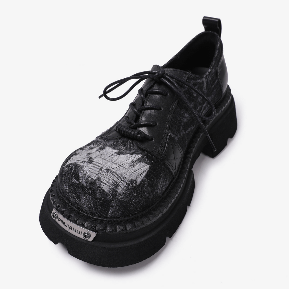 Men's Grunge Lace-Up Shoes with Frayed Patchwork Details, black distressed derby with chunky lug sole