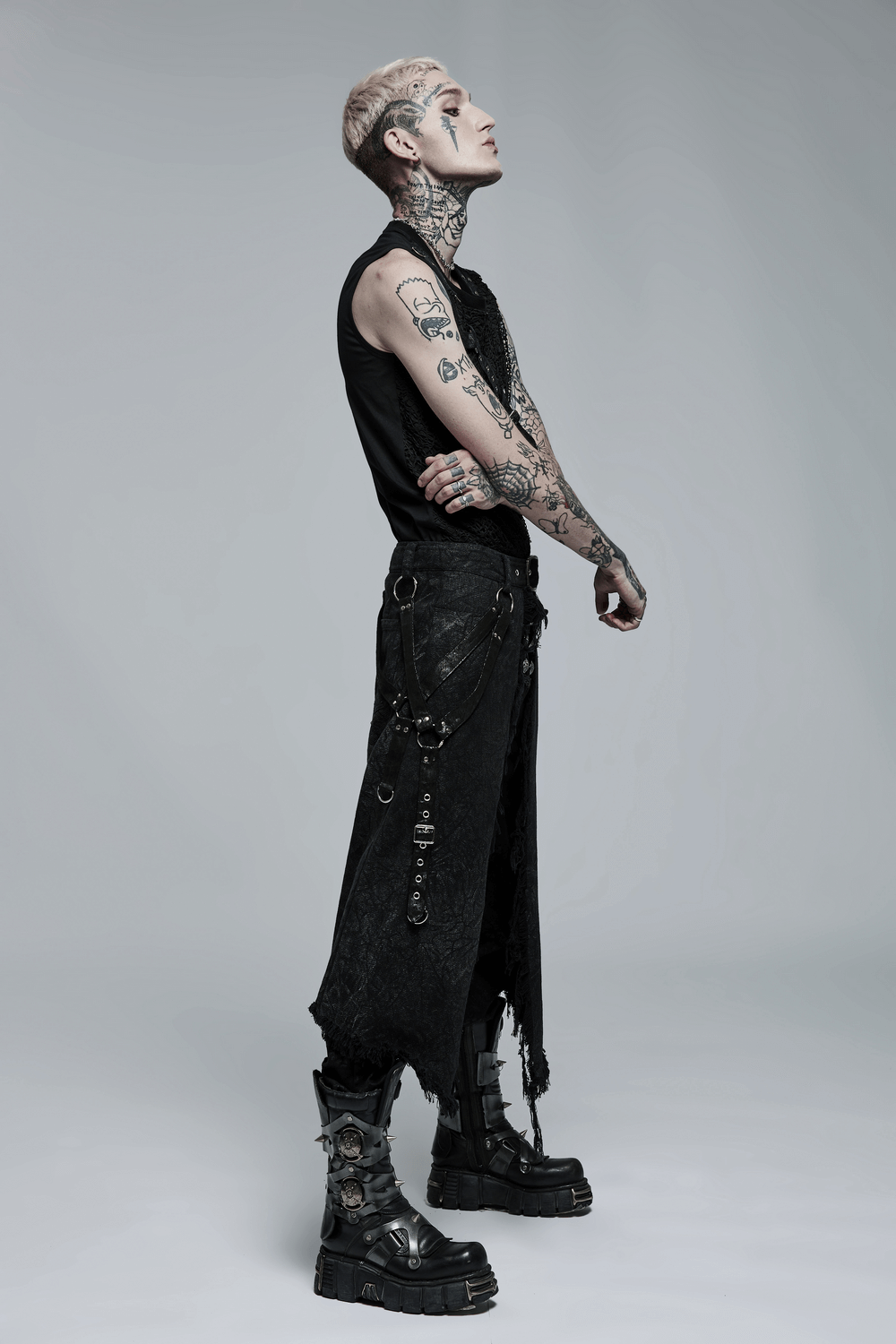 Men's Textured Gothic Kilt with Adjustable Belt - HARD'N'HEAVY