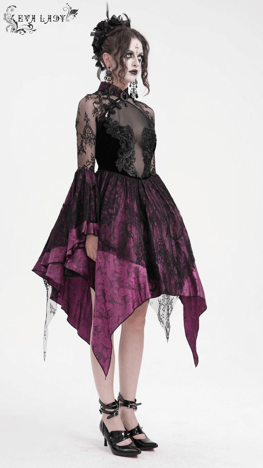 Elegant Gothic lace cheongsam dress in black and purple with a high collar and flowing hem, perfect for special occasions.