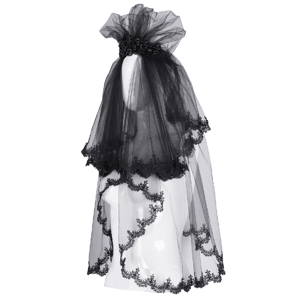 Elegant black lace bridal veil with tulle fabric, perfect accessory for chic weddings.
