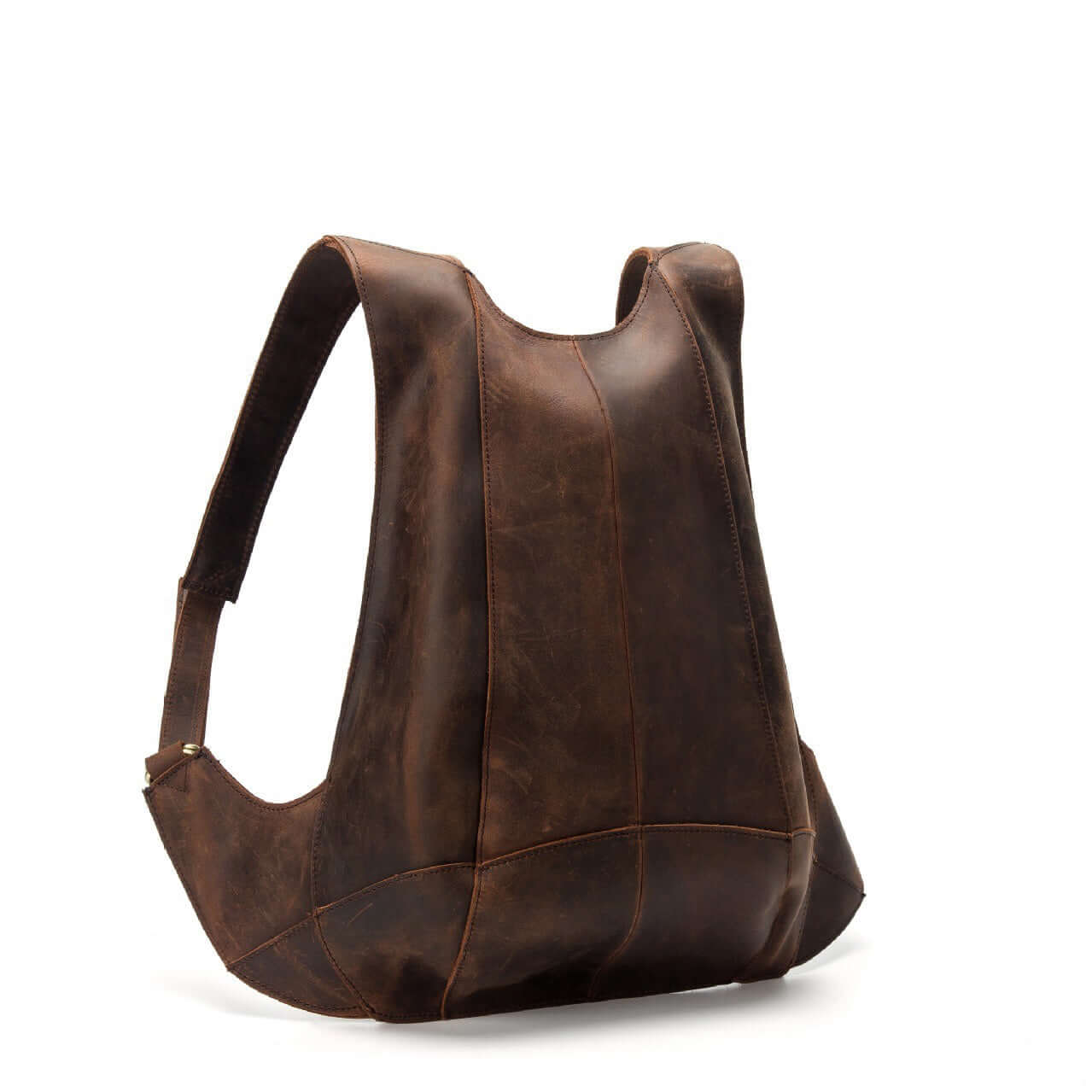 Stylish natural leather backpack for women, ideal for travel and grunge outfits, featuring an anti-theft design.