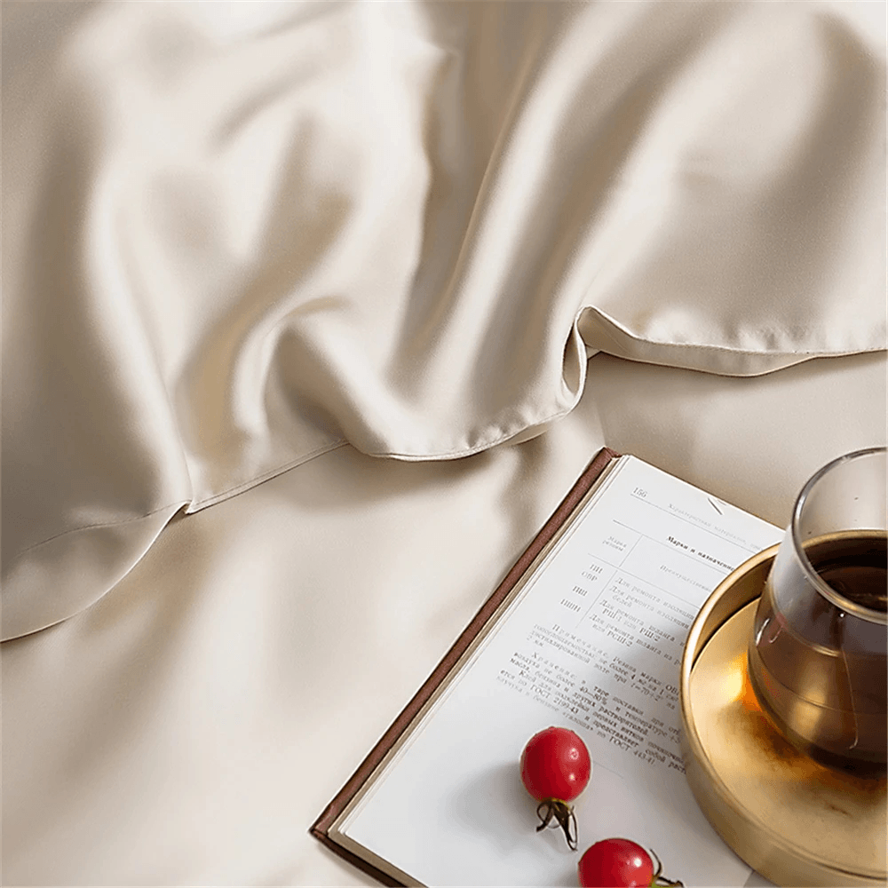 Juego de ropa de cama de seda natural con funda nórdica y sábanas