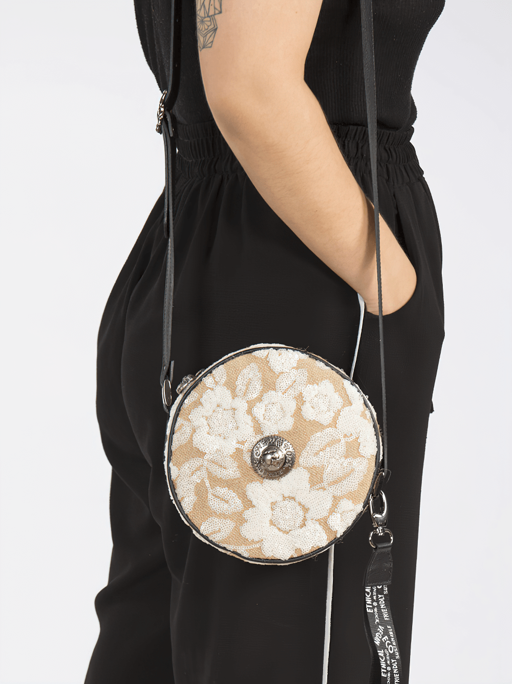 NEW ROCK beige round gothic punk crossbody bag with floral design for edgy daily style.