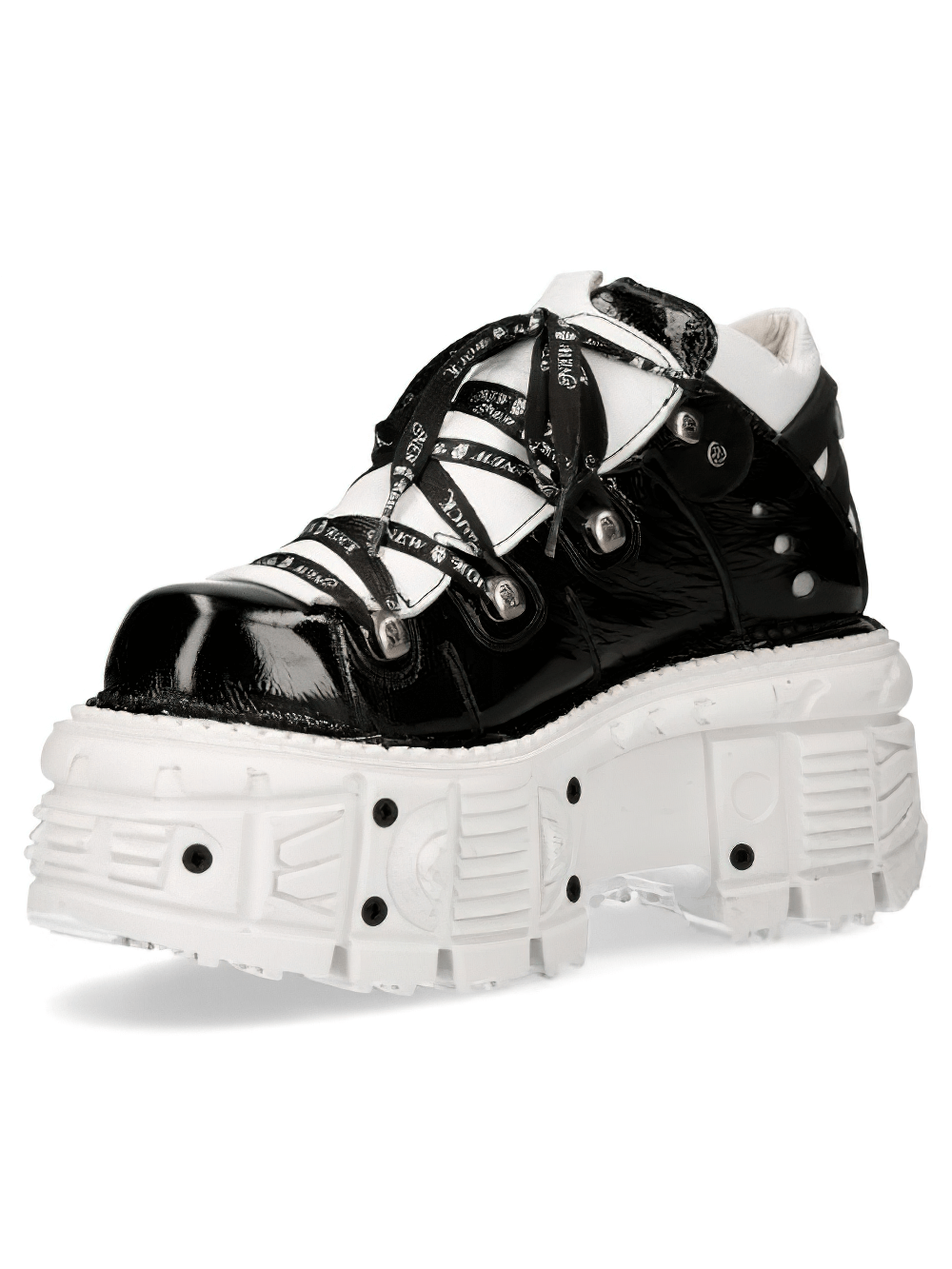 NEW ROCK black and white platform rock boots with laces, featuring a chunky sole and edgy punk design.