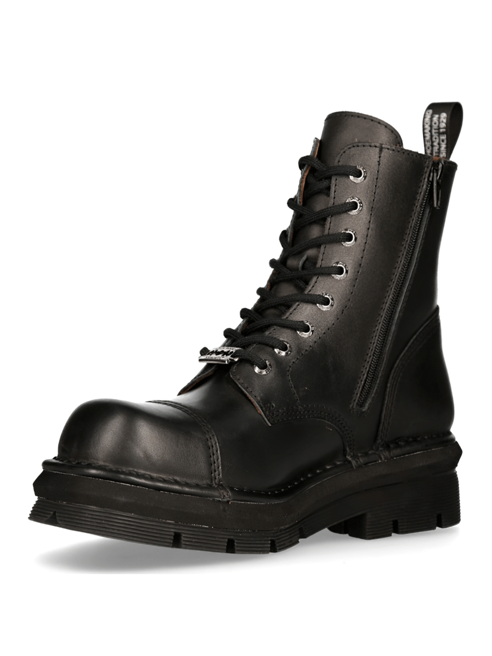 NEW ROCK Black Combat Ankle Boots with Cord Clasp, rugged military-style footwear for durability and edgy fashion.