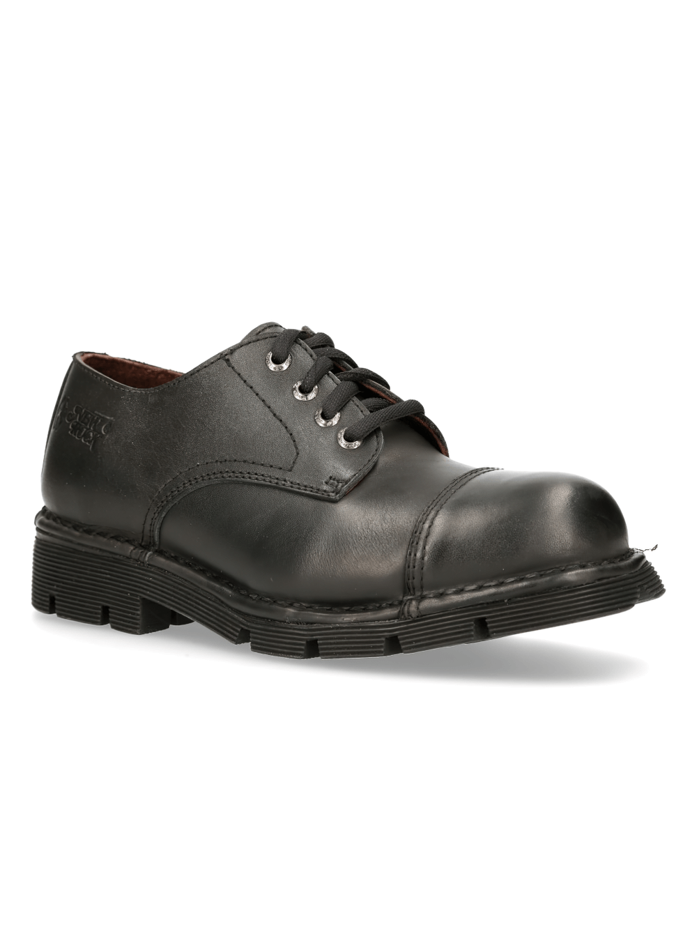 Elegant black flat-sole shoes with urban and military style, featuring durable leather and premium rubber soles.