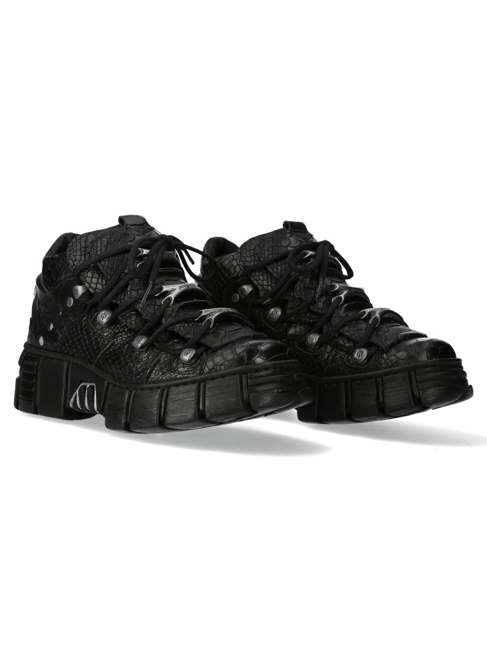 NEW ROCK Black Gothic Platform Shoes with metallic accents for heavy rock and urban fashion.