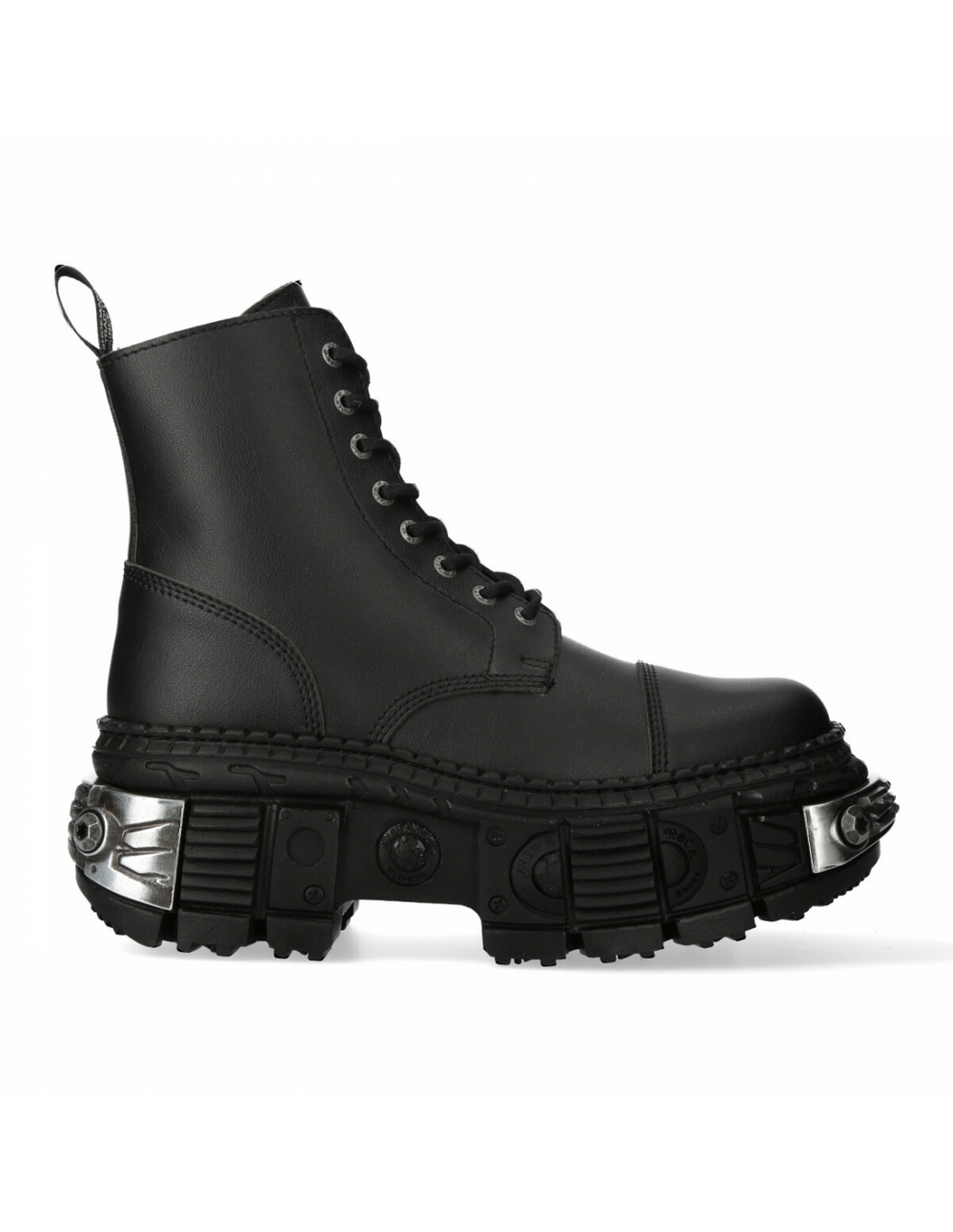 NEW ROCK Black lace-up ankle boots, unisex style with sturdy platform heel and edgy military-inspired design.