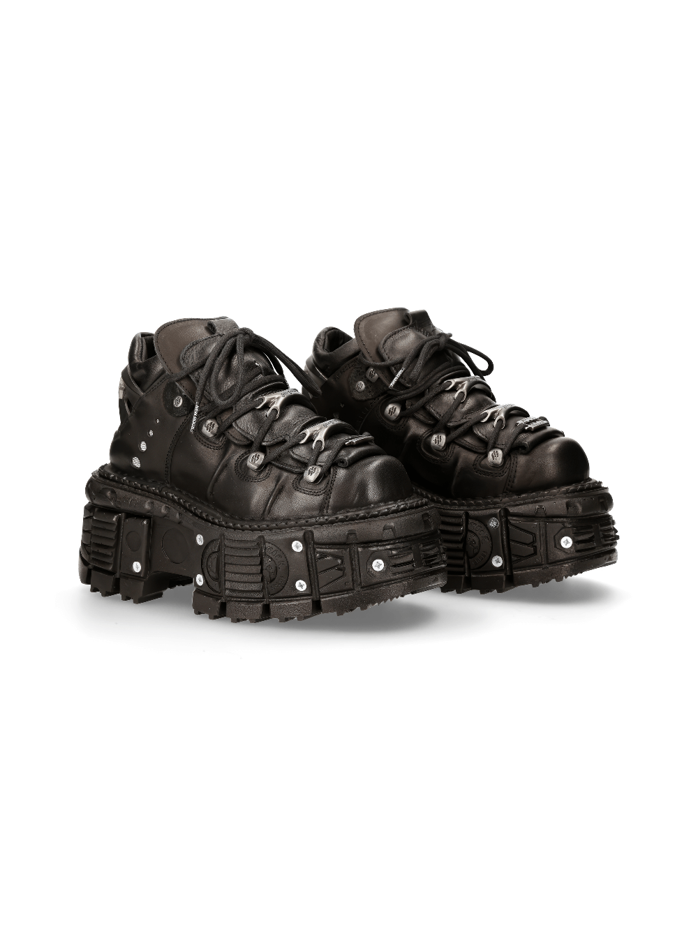 Men's black leather ankle boots with rugged platform and punk style, featuring lace-up closure and studded design.