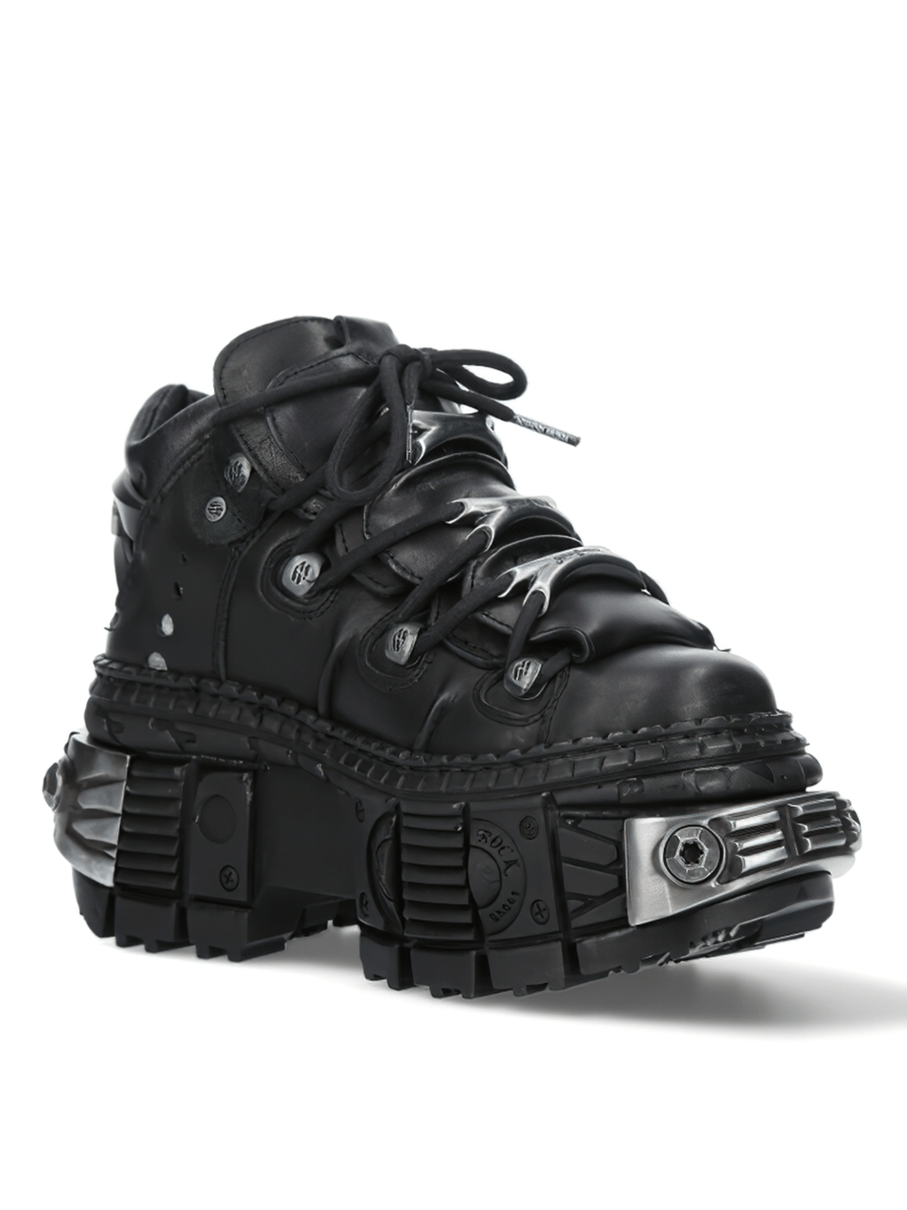 NEW ROCK Black Rocker Leather Shoes featuring bold punk design and sturdy platform sole for edgy style.