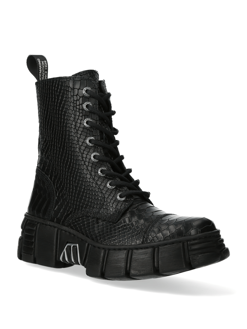 NEW ROCK Black Snake Print Gothic Boots with Thick Sole, perfect for a bold and edgy urban rock look.