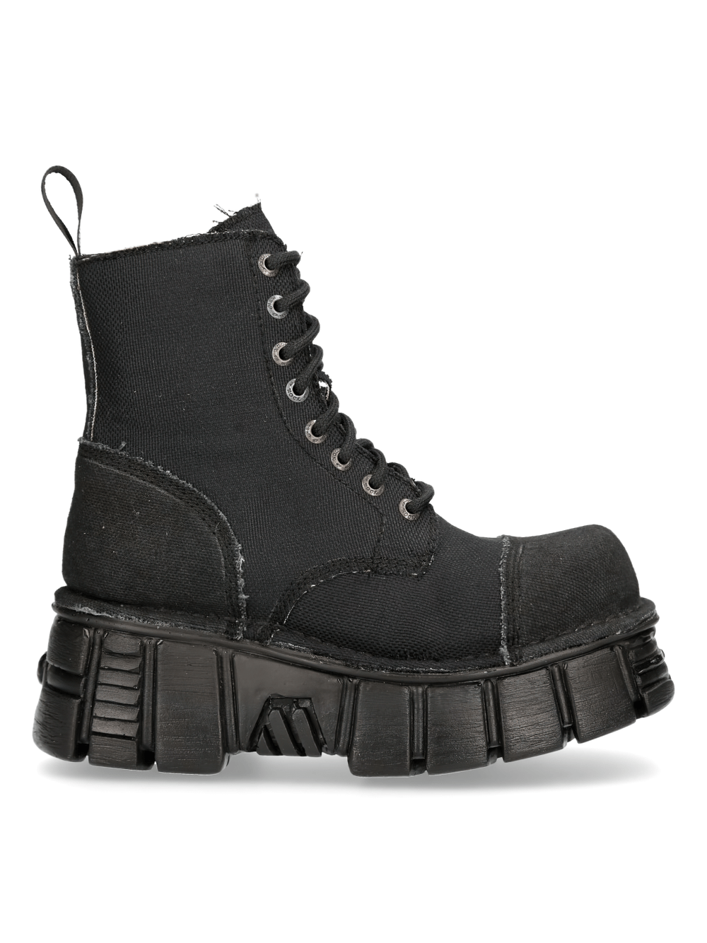 Men's black military-style robust boots with thick sole and punk rock design.