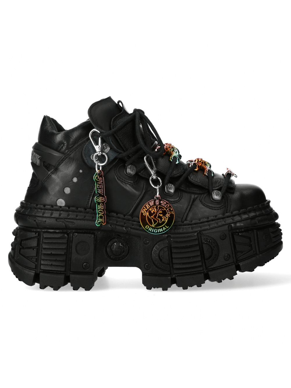 NEW ROCK bold black gothic platform shoes with edgy design and heavy sole, perfect for urban street style.