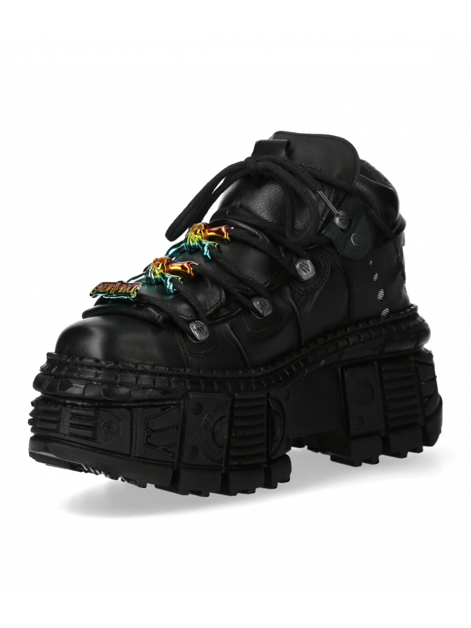 NEW ROCK Bold Black Gothic Urban Platform Shoe with decorative laces and heavy sole, perfect for edgy street style.