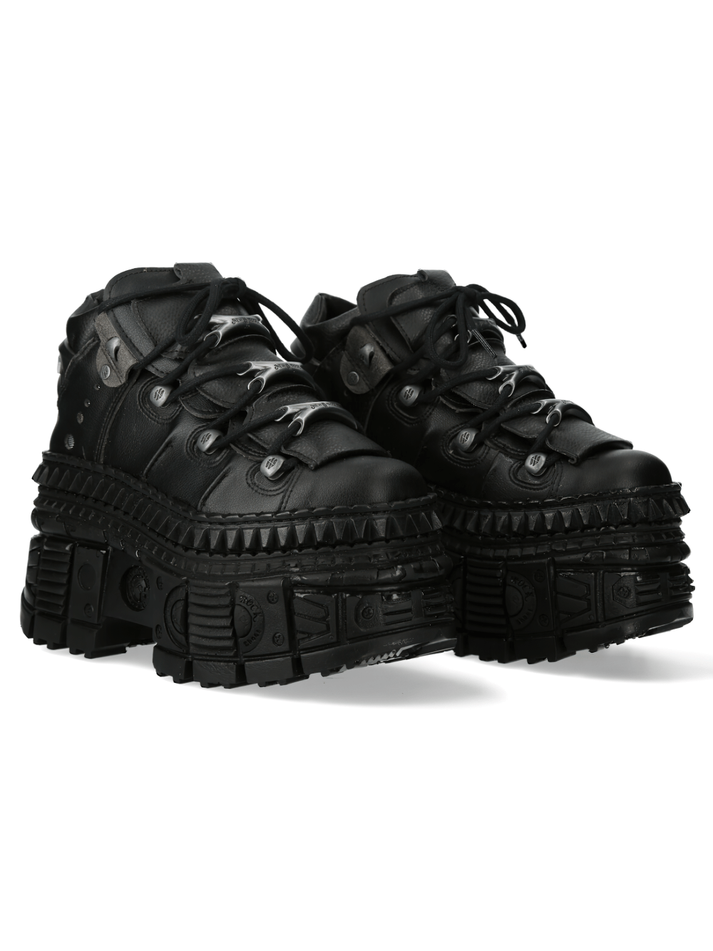 NEW ROCK Extreme Platform Gothic Boots with bold metal accents for daring fashionistas.