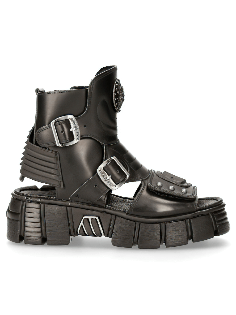 NEW ROCK female punk platform sandals in black with buckles and zipper, showcasing Gothic style and durable leather.