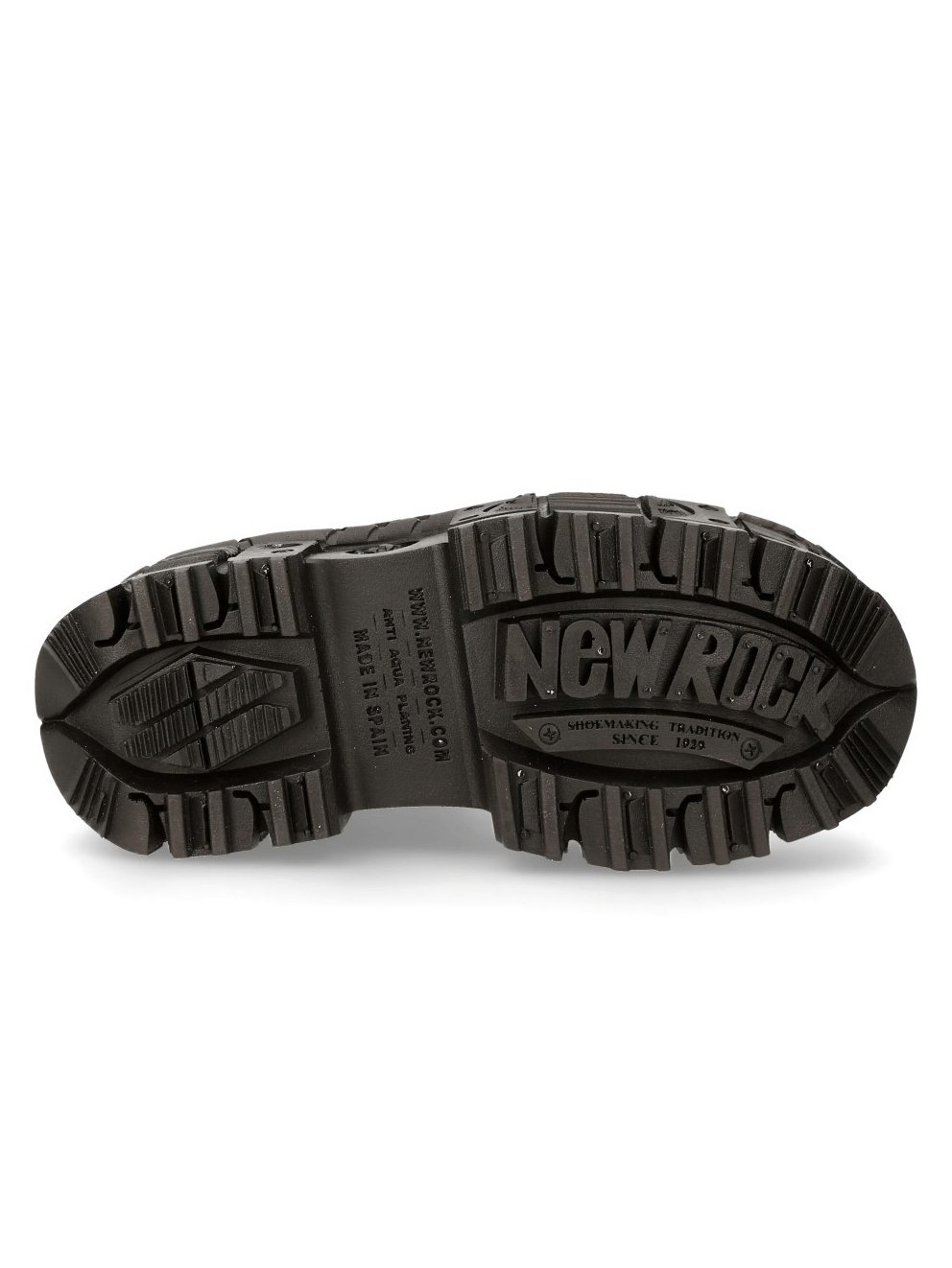 New Rock glossy platform boot sole with chunky tread for enhanced grip and durability, perfect for urban fashion.