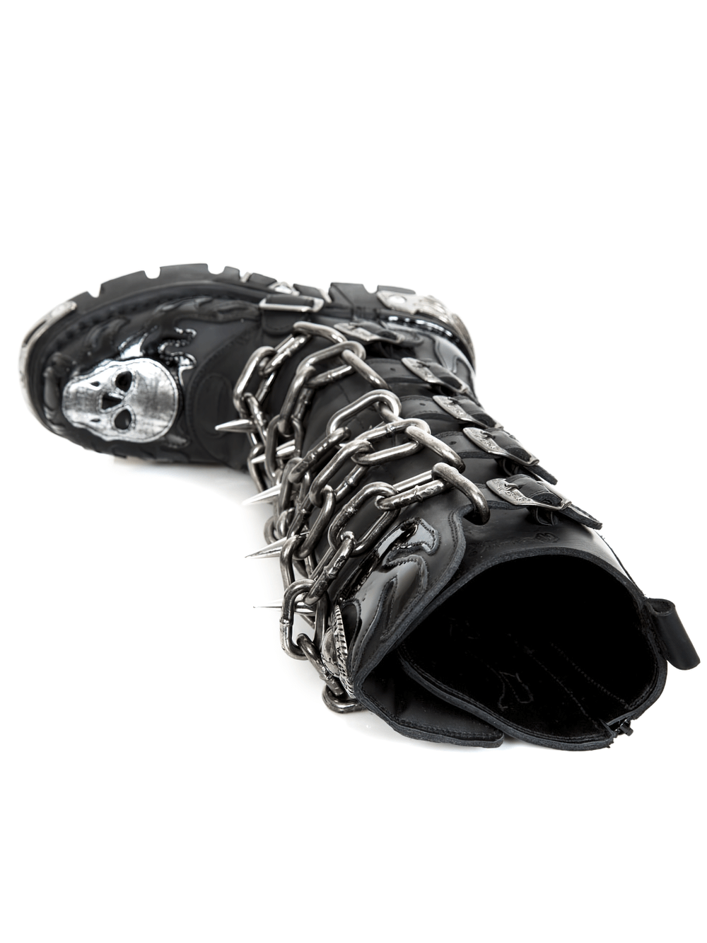 Stylish black leather high boot with chain links and skull detail, perfect for gothic and punk fashion lovers.