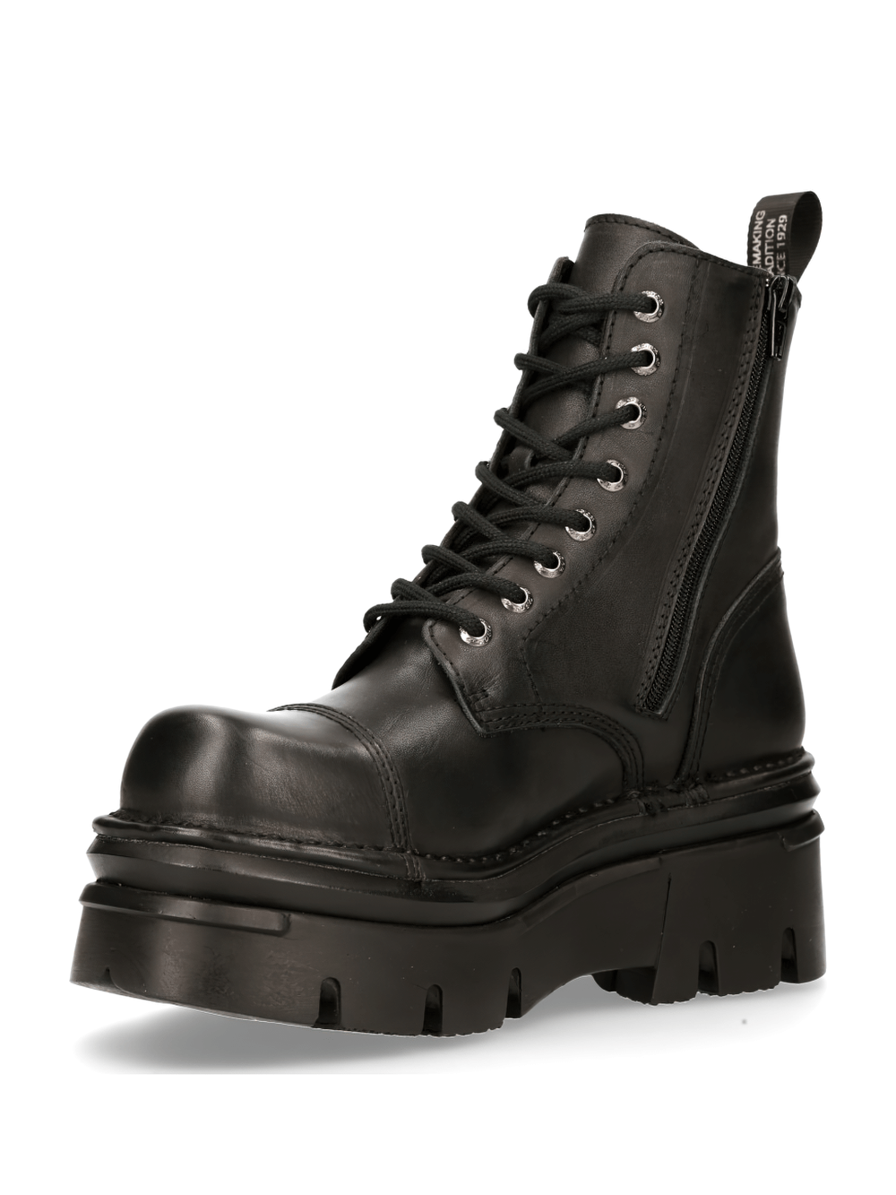 NEW ROCK Gothic Military Black Ankle Boots with flat heels, featuring bold punk style and durable leather design.