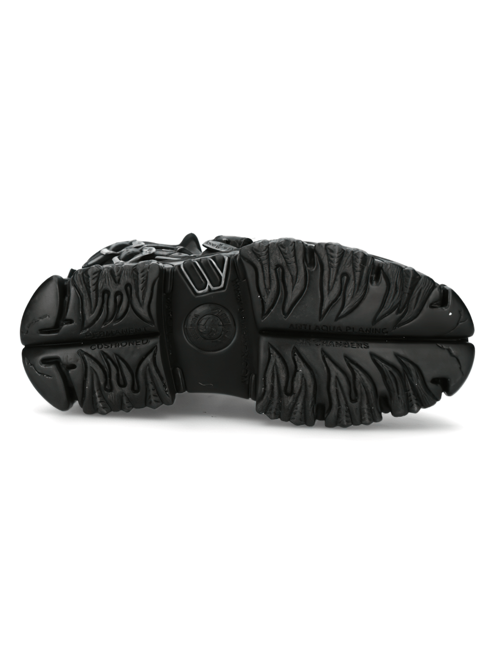 Bottom view of NEW ROCK Men's Gothic Platform Boots showcasing unique tread design and sturdy construction.