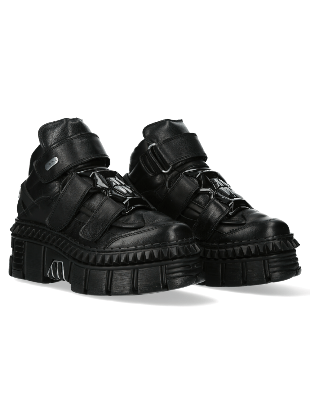 NEW ROCK Gothic platform boots with Velcro straps and chunky sole for a modern urban look.