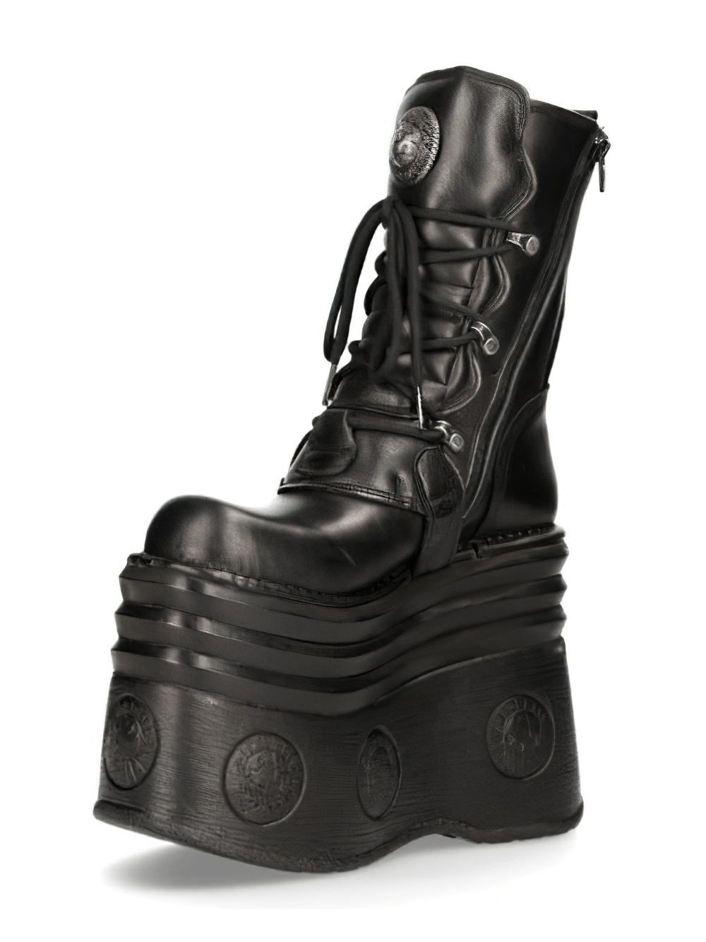 NEW ROCK Gothic high-platform lace-up boots with buckles and zipper, featuring a dramatic black design.