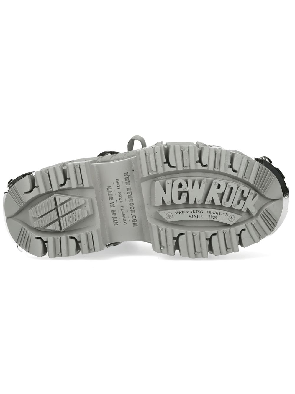 Alt Tag: NEW ROCK Men's Boots with Chrome Plates and Sculpted Sole bottom view, gray sculpted tread sole with New Rock logo