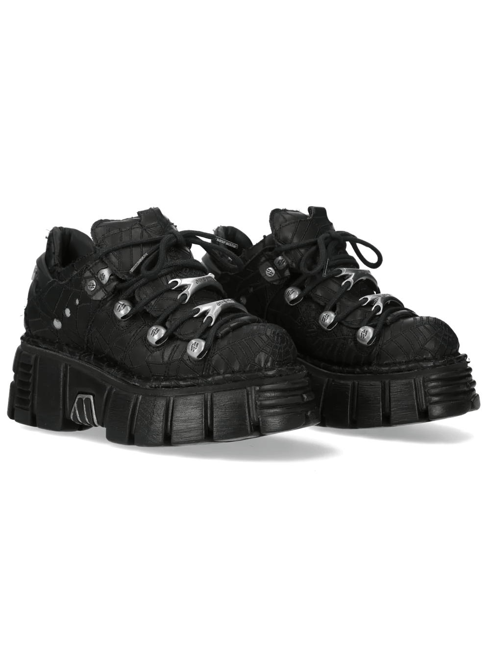 NEW ROCK Men's Gothic Platform Shoes with Sculpted Lug Sole featuring sculpted chunky soles and silver lace hardware.