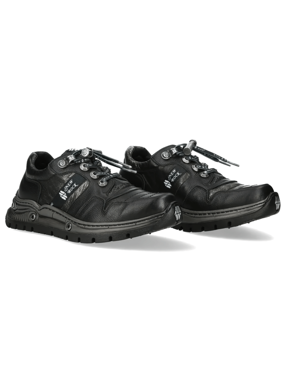 NEW ROCK Men's Gothic Rock Low-Top Chunky Tread Sneakers in black with metal eyelets and rugged tread sole.